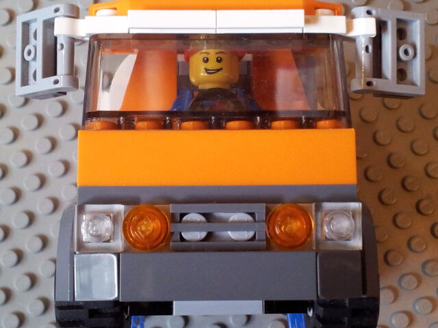 File:Street Sweeper driver.jpg