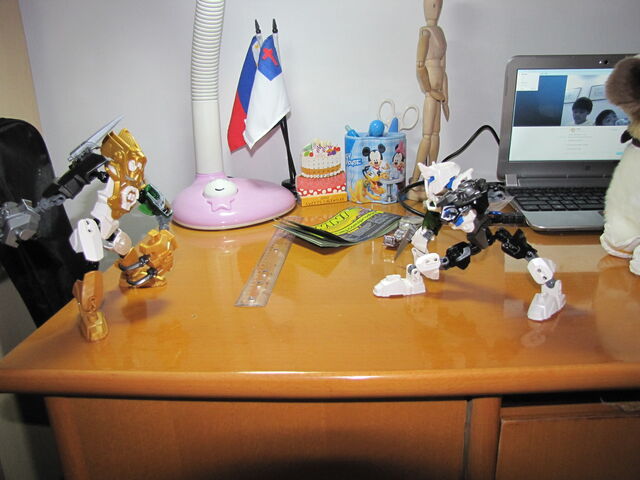 File:Battle Scene (4).jpg