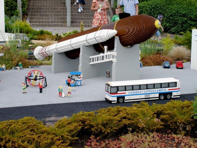 File:Lego Space Shuttle.jpg