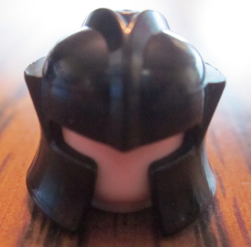 File:KnightHelmet.png