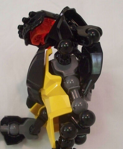 File:ToaMeiko-Voltage-Hornet-2.jpg