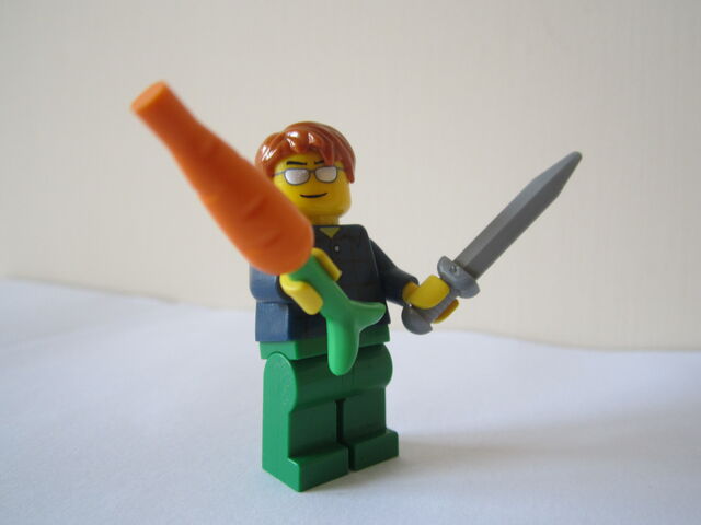 File:LegoboySig-fig.jpg