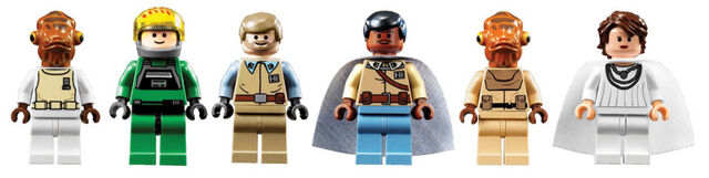 File:7754 (minifigs).jpg