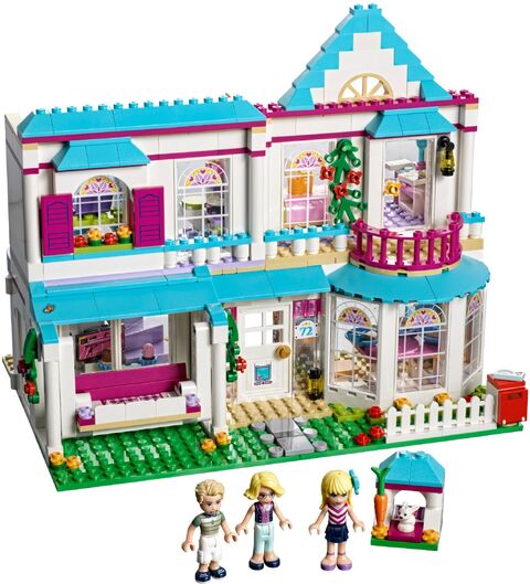 File:Stephanie-s-House-set-build-41314-600x600.jpg