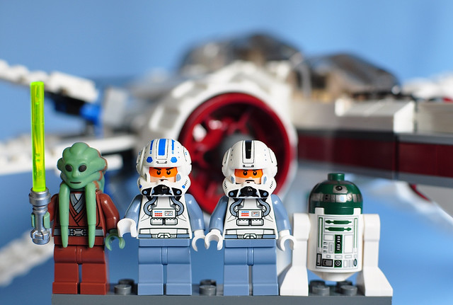 File:ARC Minifigs.jpg