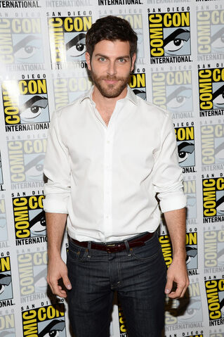 File:David+Giuntoli+NBC+Grimm+Press+Line+Comic+9siarm1T1FYx.jpg