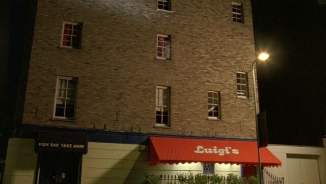 File:Luigis.jpg