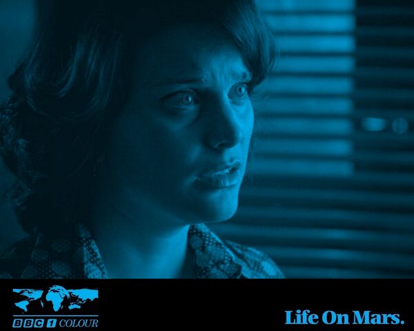 File:Annie Blinds 1280x1024.jpg
