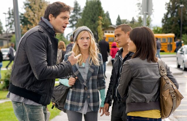 File:Hq 004es1x03.jpg