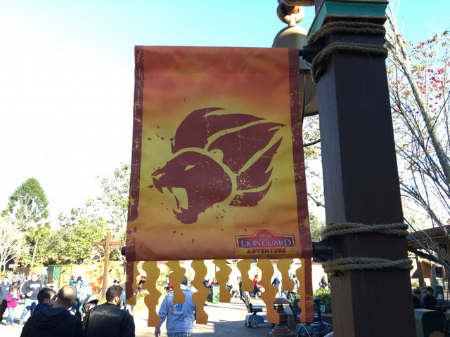 File:Tlg-flag.png