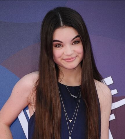 File:Landry Bender.jpg