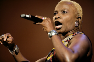 Kidjo mic