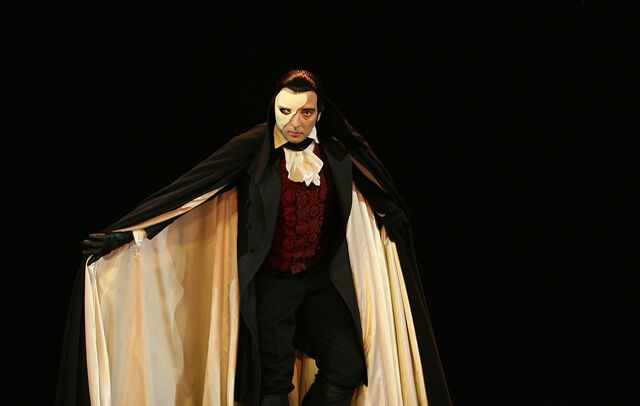 File:PhantomOfTheOpera.jpg