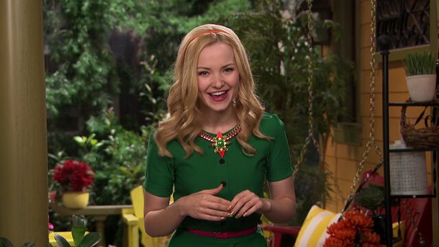 File:Dovecamerononline livmaddie 0200.jpg