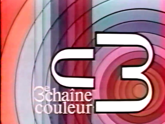 File:3e chaîne couleur.png