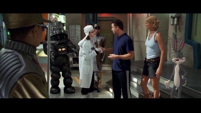 File:Looney-Tunes-Back-In-Action-brendan-fraser-14813850-853-480.jpg