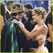 270px-Olivia-holt-leo-howard-kickin-king.jpg