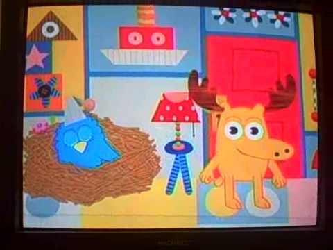 File:Moose with Zee sleeping.jpg