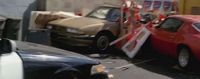 Archivo:800px-PontacCamarocrash.jpg
