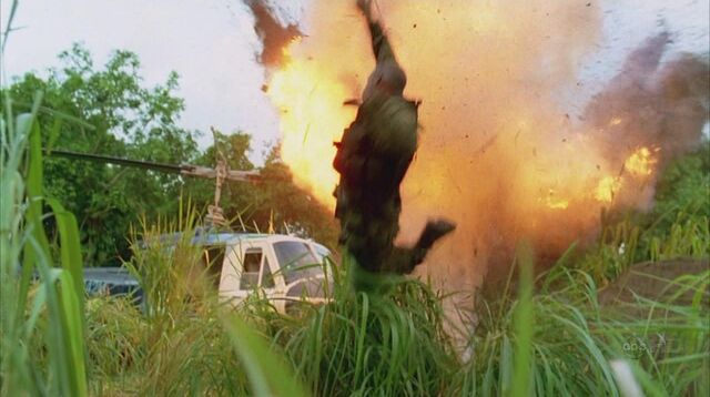 File:4x13 Omar killed by grenade.jpg