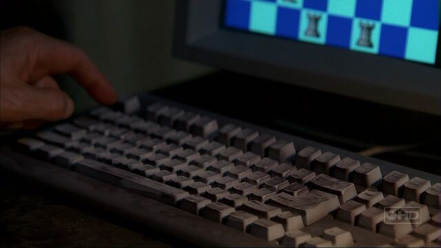 File:3x11 Enter77 flame keyboard.jpg