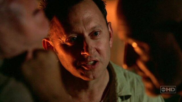 Archivo:3x19 Ben Locke Sawyer.jpg