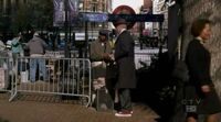 MenWearingRedShoes