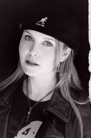 File:Brooke Mikey Anderson.jpg