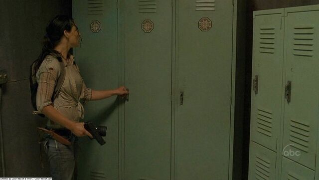 Plik:Locker room.jpg