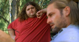 3X11 HurleySawyer.jpg
