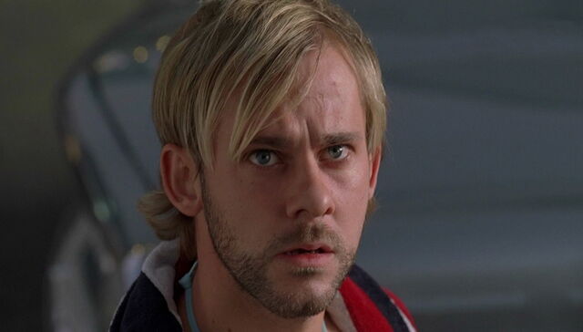 File:2x12 CharlieFlash.jpg