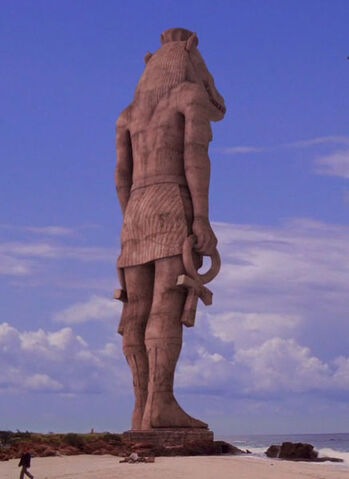Archivo:437px-The Statue.jpg