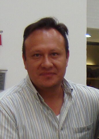 File:AndresGarcia.jpg