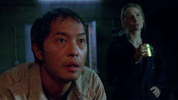 5x09-Miles-Juliet.png