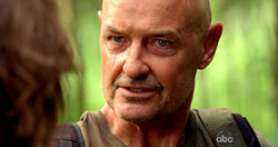 6x08-Locke.jpg