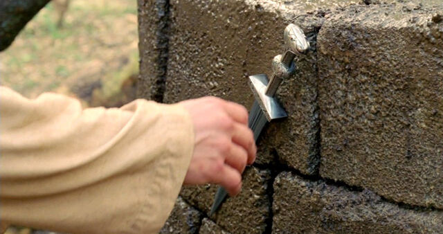 File:6x15 KnifeAndWell.jpg