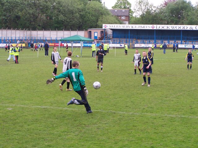 File:Stalybridge 53.jpg