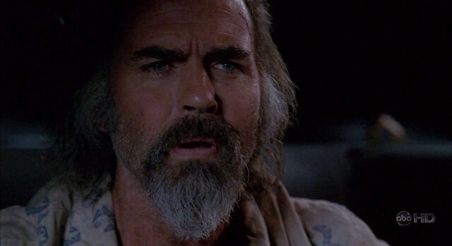 File:4x13 FrankSpottingShip.jpg