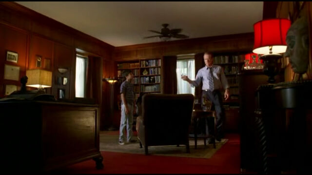 File:1x05-PleaseDontDrinkMe.jpg