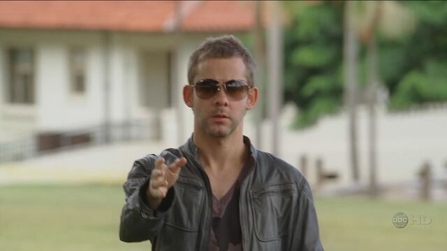 File:4x01 CP.jpg