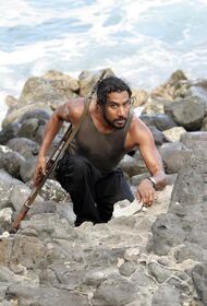 Sayid Climbing.jpg