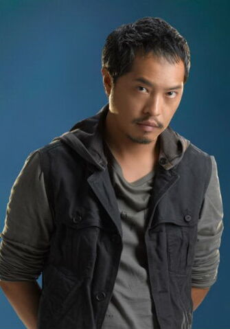 File:150504 ken leung lost photo.jpg