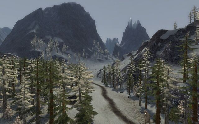 File:Misty Mountains.jpg