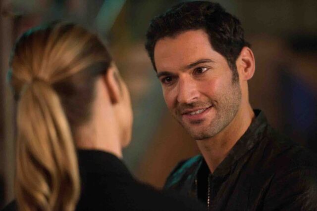 File:104 Lucifer smiling at Chloe.jpg