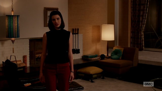 File:611 Megan's outfit (01).png