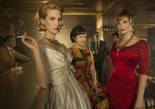 File:Season4-betty-peggy-joan.jpg