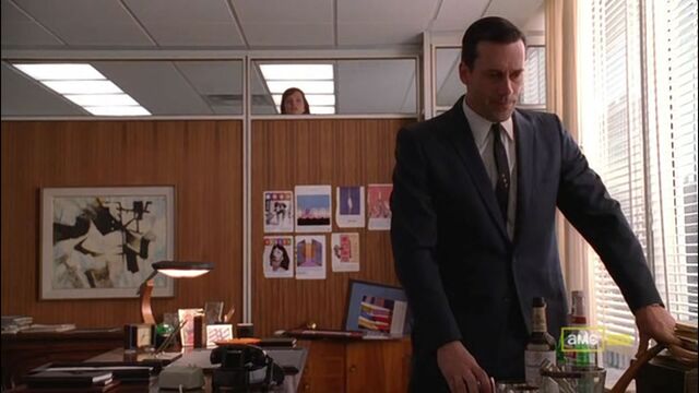 File:Madmen peek.jpg