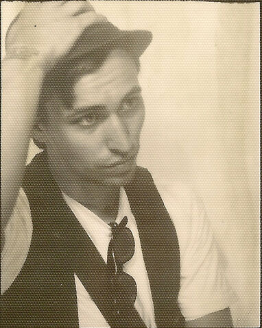 File:BOBBYphotobooth1.jpg