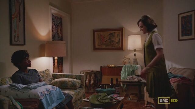 File:Peggy and dawn mystery date.jpg