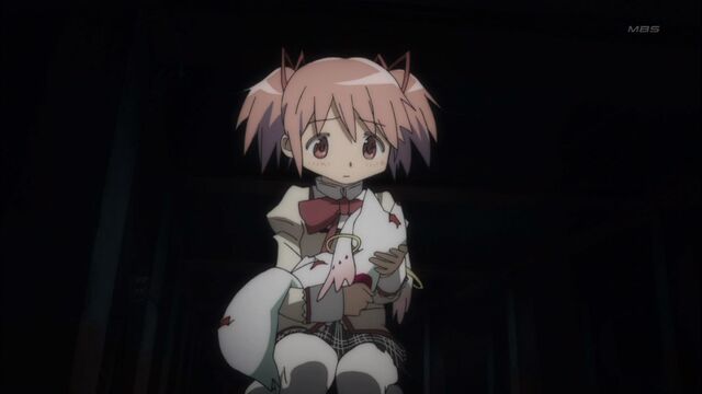 Archivo:Puella-magi-madoka-magica-1-003.jpg